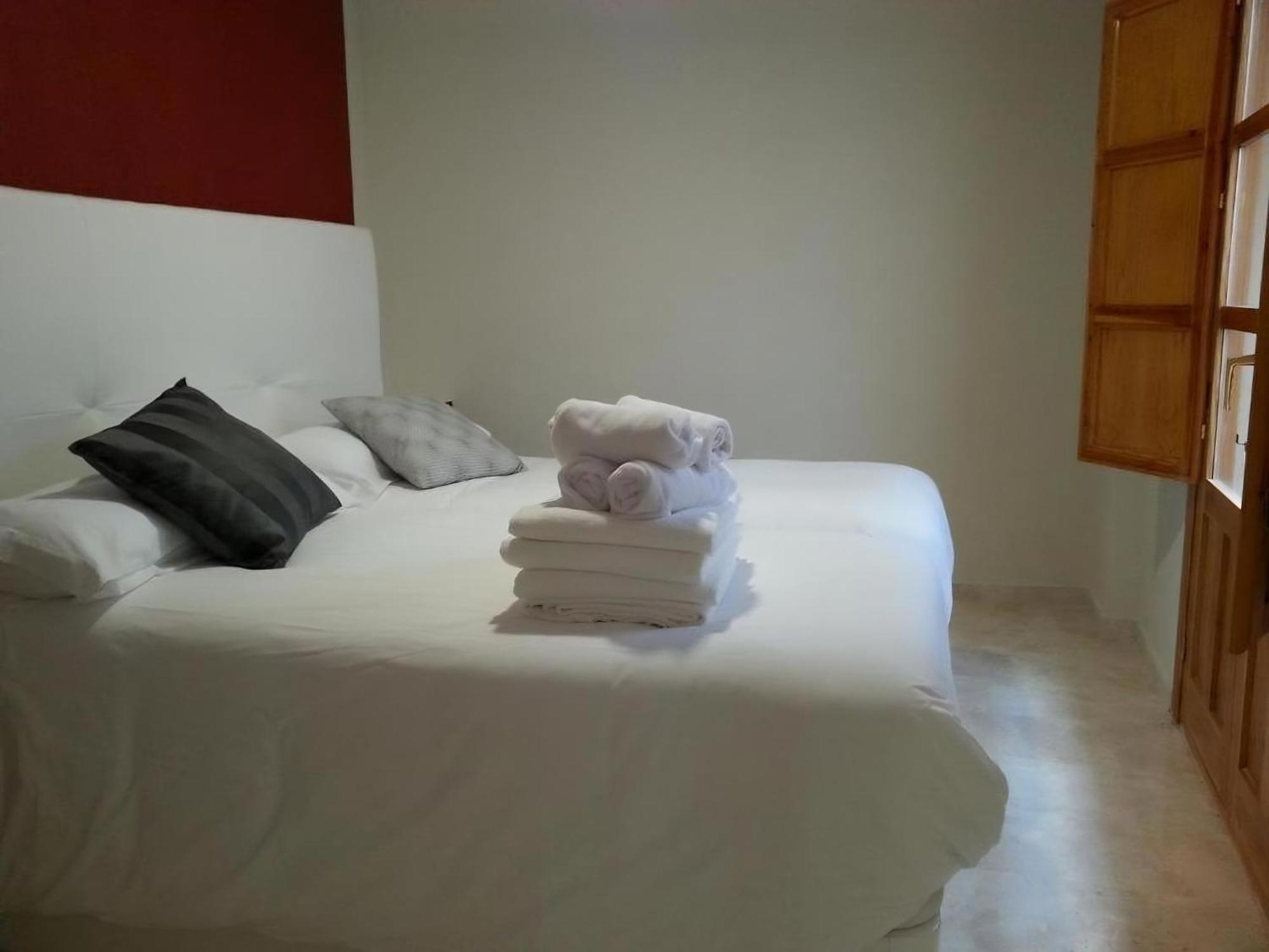 Apartamentos Comfort City Гранада Екстериор снимка